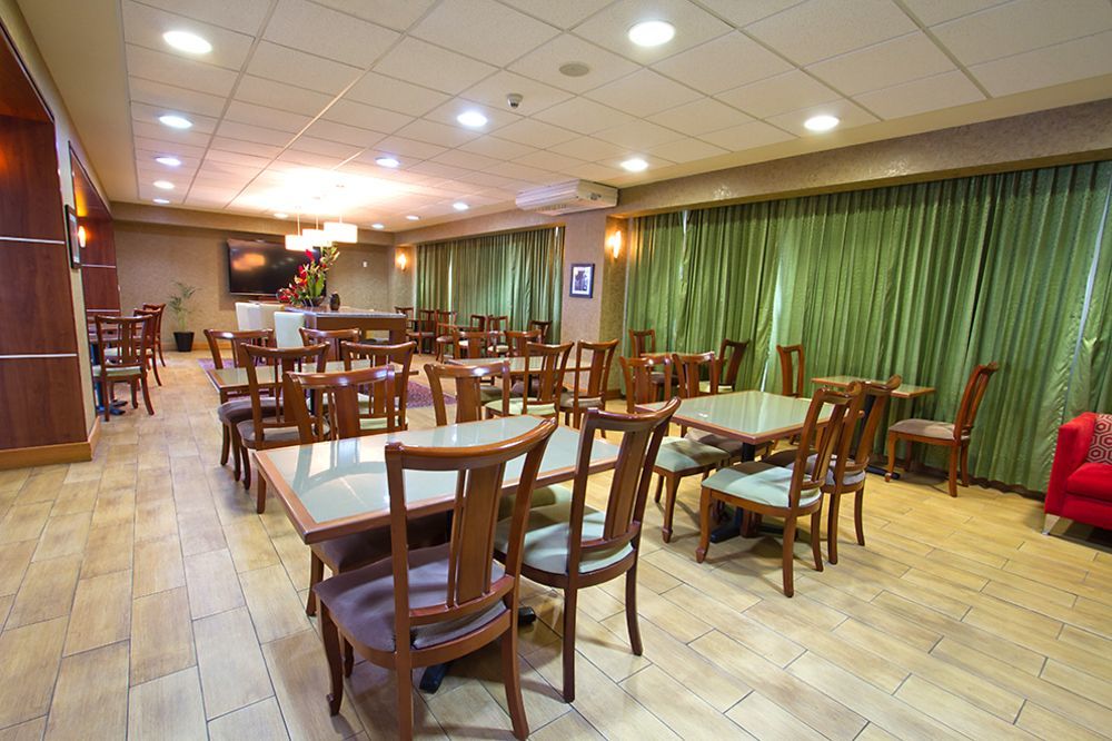 Hampton By Hilton San Juan Del Rio Hotel Bagian luar foto