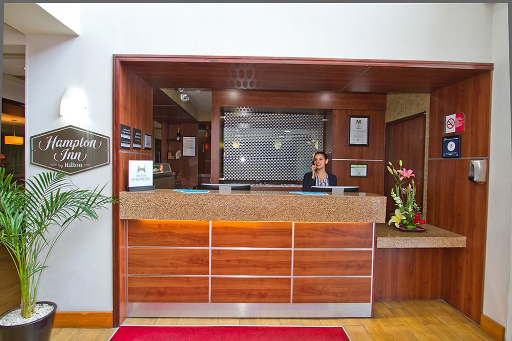 Hampton By Hilton San Juan Del Rio Hotel Bagian luar foto